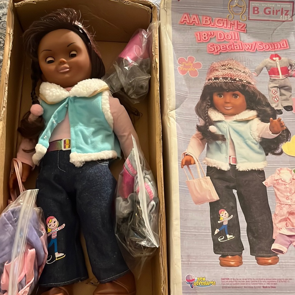 New Adventures 18” Style Girlz  Club Doll In Original box